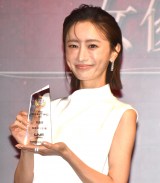 �wJapan Inner Beauty Award 2025�x��܋L�҉�ɓo�d�������{�܂肩 (C)ORICON NewS inc. 