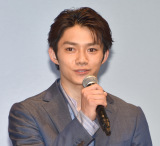 KTV�h���}�w�I���̃����h ������x�ƁA��Ȃ����Ȃ��Ɂx���씭�\�ɓo�d�������V���S (C)ORICON NewS inc. 