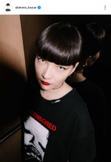 H(ʐ^ @akimoto_kozue ) 