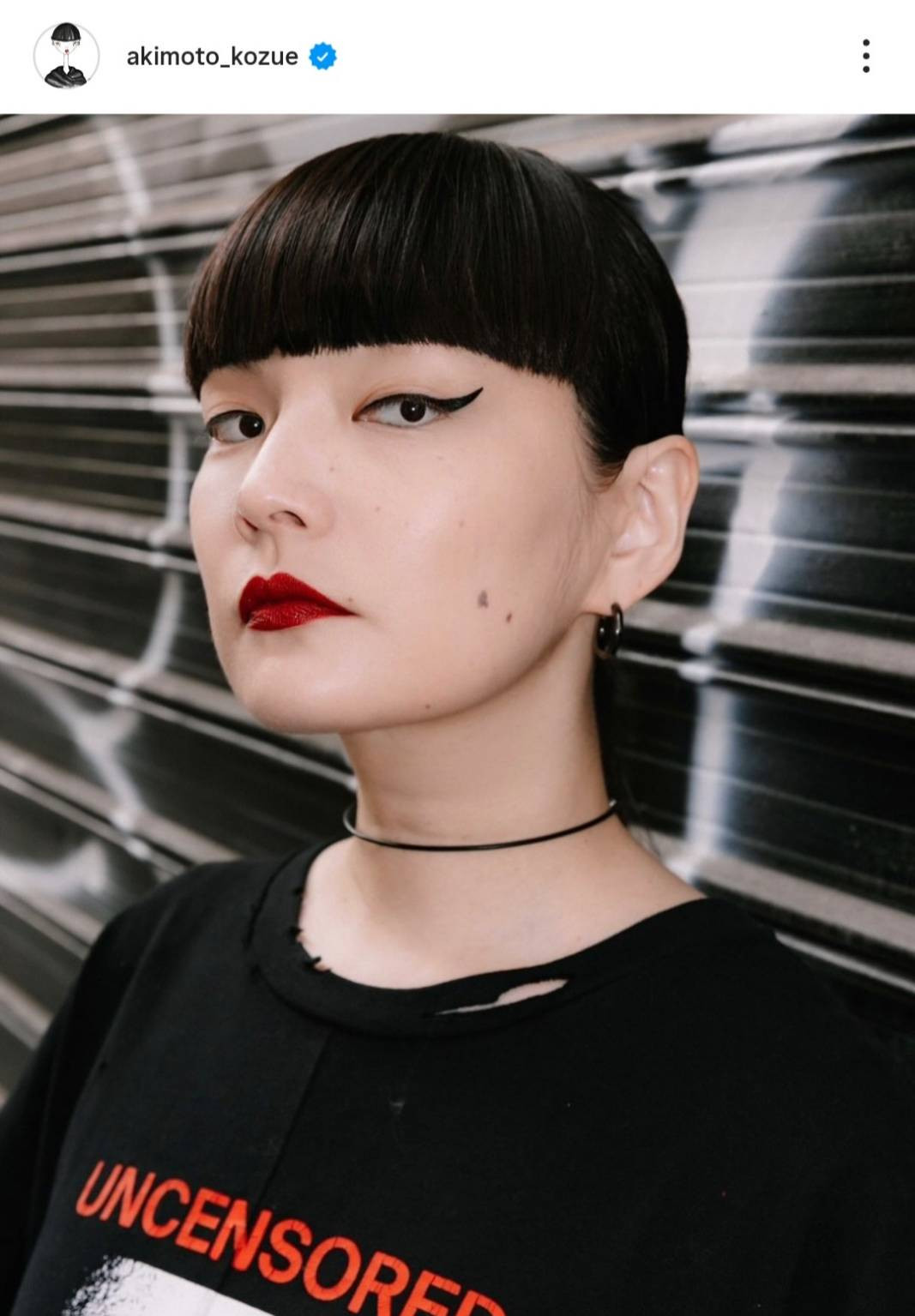 H(ʐ^ @akimoto_kozue ) 