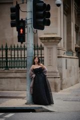 ���Ƃ��ꂢ���ʐ^�W�wAROUND�x��s�J�b�g(C)�O�{���j/�u�k�� 