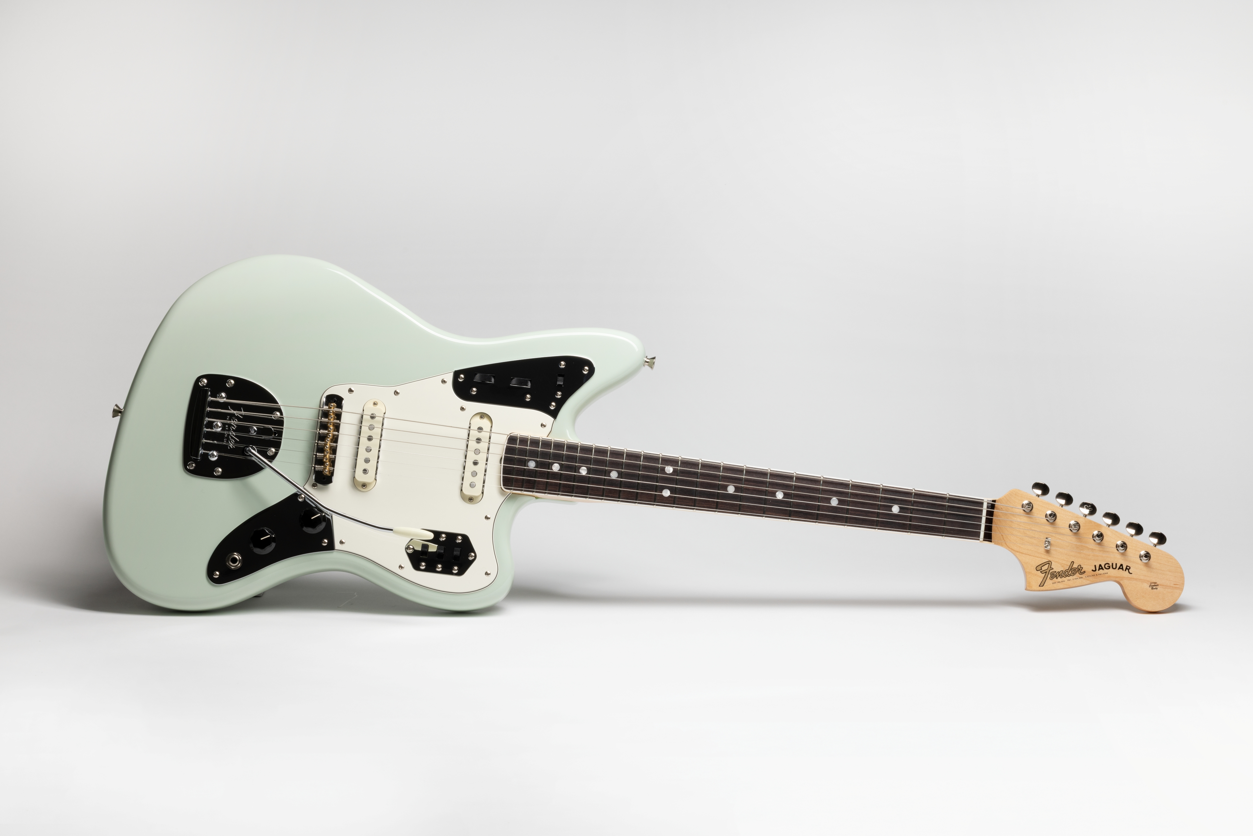 ya-foo★自主製作CD-R2枚セット★検索GRASSアネモネ 羊文学・塩塚モエカ、初のFenderシグネイチャーギター「Moeka