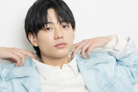 画像・写真 | AmBitious真弓孟之、先輩・長尾謙杜から学んだ主演の背中