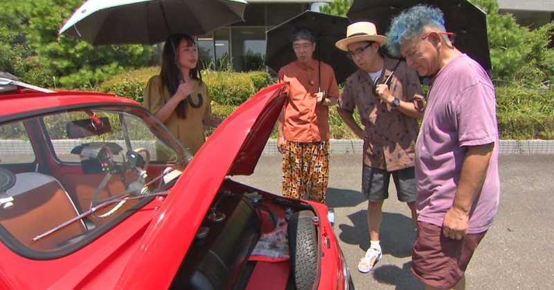 59年前“イタリア名車”の高額価格におぎやはぎ納得「ここまで仕上げて