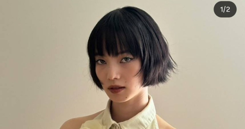 【セール】小松菜奈さん掲載ページセット 小松菜奈、六本木で美背中ほぼあらわ＆引き締まったウエスト 「唯一無