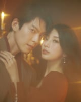 Netflix�V���[�Y�w���@�̃����v�ɂ��肢�x�i�Ɛ�z�M���j��9�N�Ԃ�ɍċ��������L���E�E�r���A�X�W 