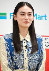 �u�I���e���E�������������p���v���i���\��E���H��ɓo�d��������仉q (C)ORICON NewS inc. 