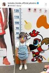 �{�c���q�A�i�u2025-2026�V�[�Y�����J�� �z�[���J����ցv�i�ʐ^�̓C���X�^�O���� @tomoko_honda_official_phonics ���j 