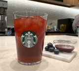 10�����o�ꂷ��w�A�T�C�[ �x���[ �䂸 �V�g���X & �e�B�[�x 