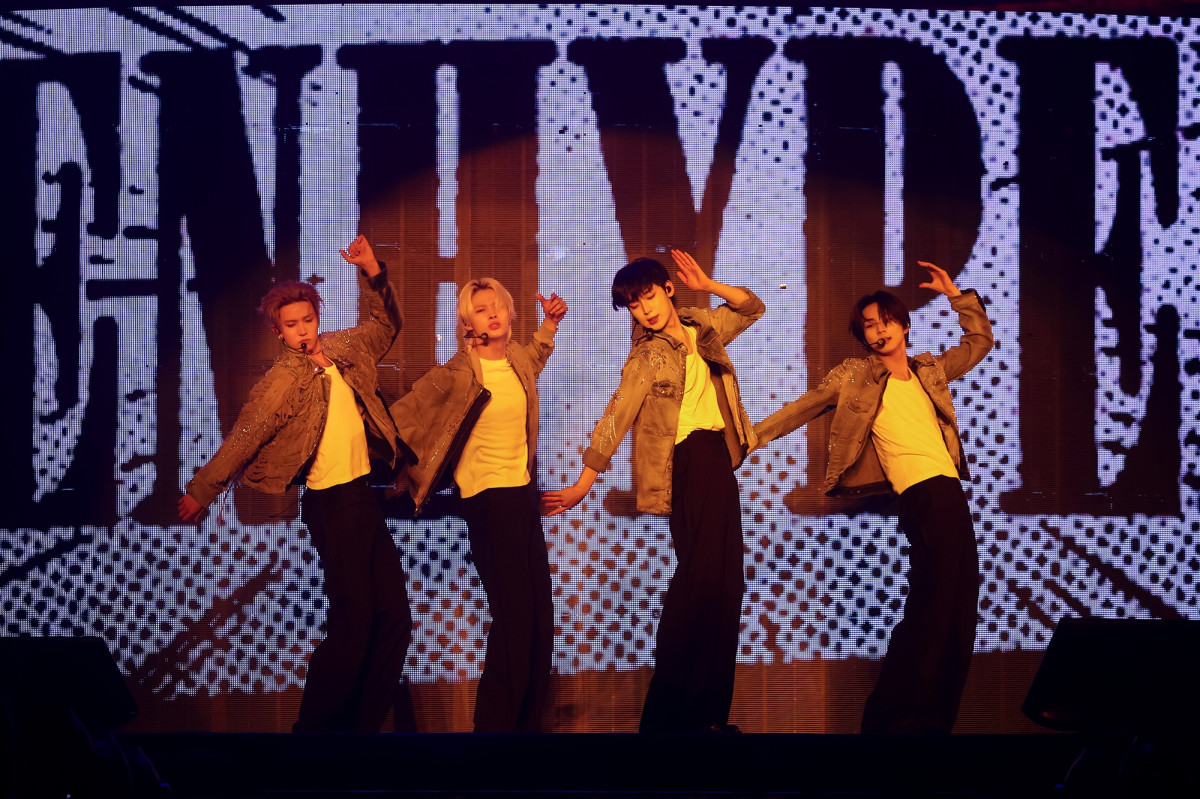 wENHYPEN WORLD TOUR eWALK THE LINEfxVK|[(P)&(C)BELIFT LAB Inc. 