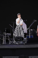 yDAY4ẑ meets   Be:cY J} J{ T 