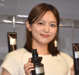 �w��&be HAIR��(�A���h�r�[�w�A)�x�̐V���i�E�VCM���\��ɎQ����������t�� (C)ORICON NewS inc. 