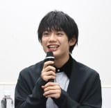 ÓcVoĂy̖ɋ݂AmBitiousE^|ДV iCjORICON NewS inc. 