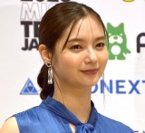 �w�~�X�E�e�B�[���E�W���p���x�������ɏo�Ȃ����V��D��(C)ORICON NewS inc. 