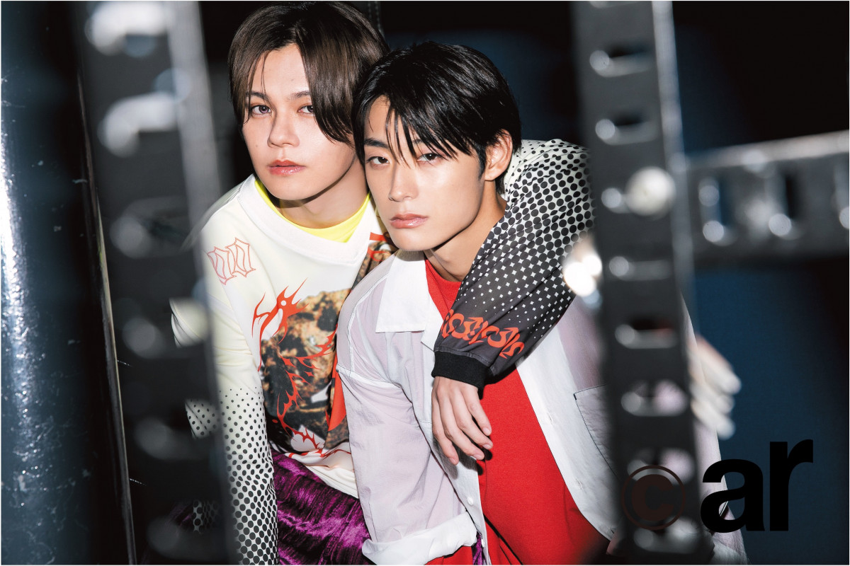 画像・写真 | 超特急カイ＆アロハ、息ぴったりの“派手柄”ロンT姿を披露