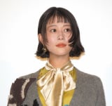 �f��w�b��5�Z���`���[�g���x�������䂠�����ɓo�d���������[�� (C)ORICON NewS inc. 