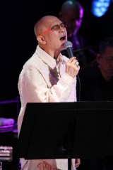 �H�R���T�[�g�c�A�[���X�^�[�g�������R��t 