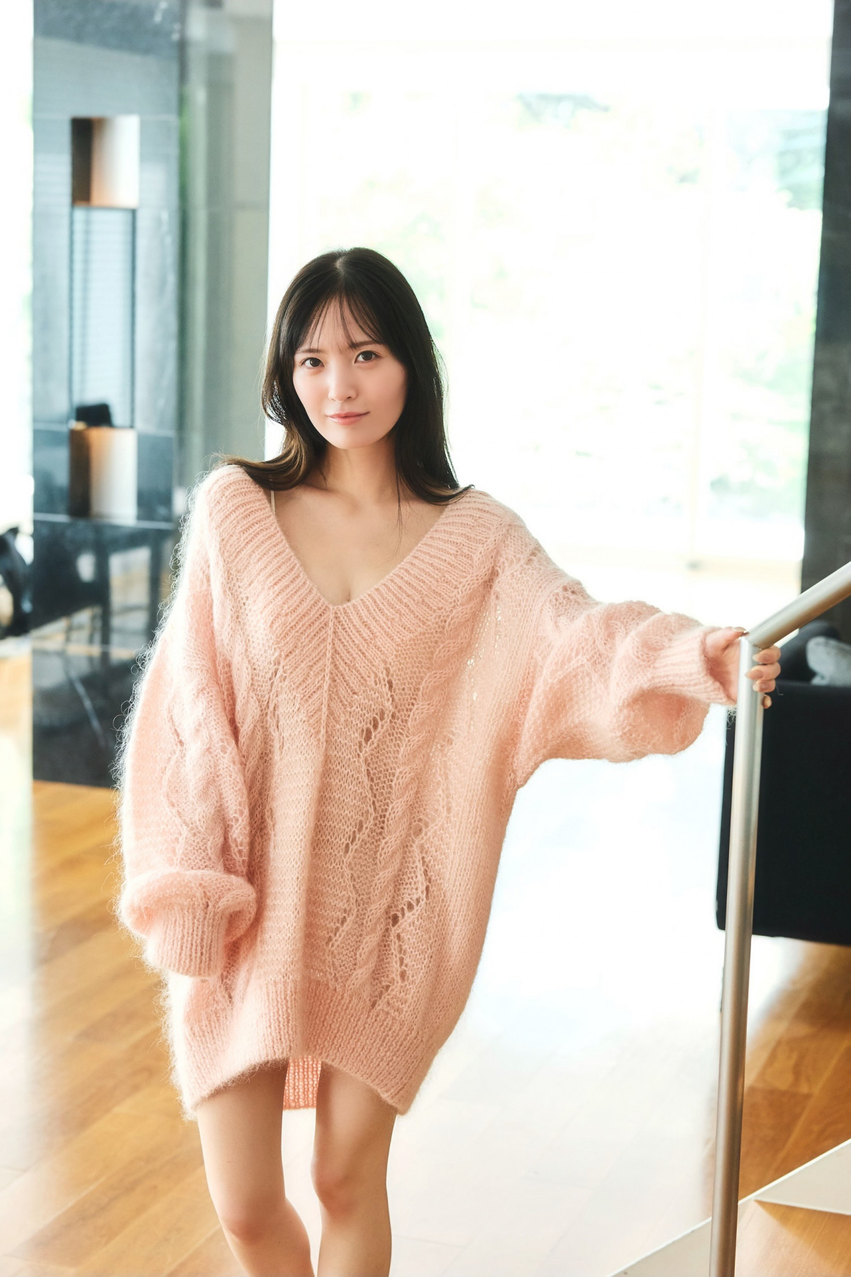 よーよーよー」由良ゆら、自身史上最大“大人なグラビア”アザーカット