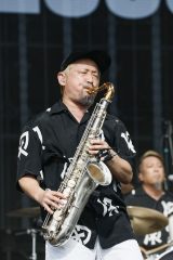 uWESSION FESTIVAL 2025vDAY2ɏoMONGOL800 ʐ^:h 