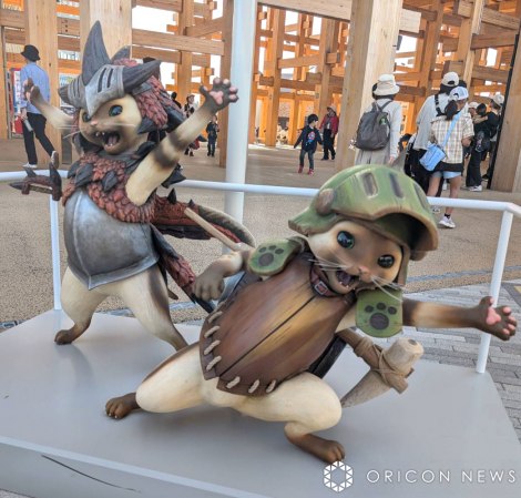 E֐wX^[n^[ ubWx ̃IuWFiCjORICON NewS inc. 