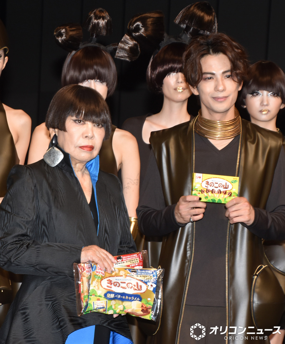 wJUNKO KOSHINO ̃R2026 S/S COLLECTIONxɓoꂵ()RVmWRAXEB(C)ORICON NewS inc. 