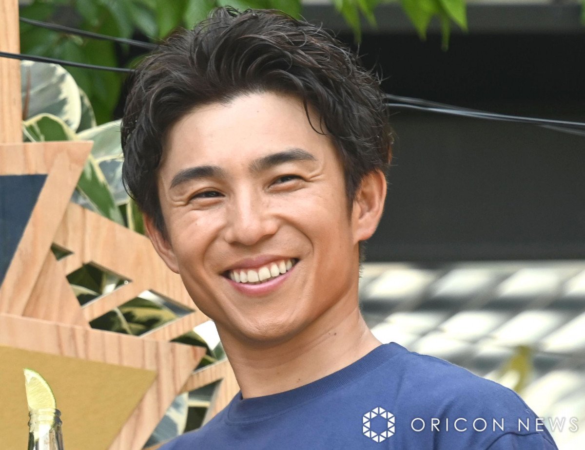 中尾明慶、“立派な”ガレージを披露「ロマンに満ち溢れてます」「大人の