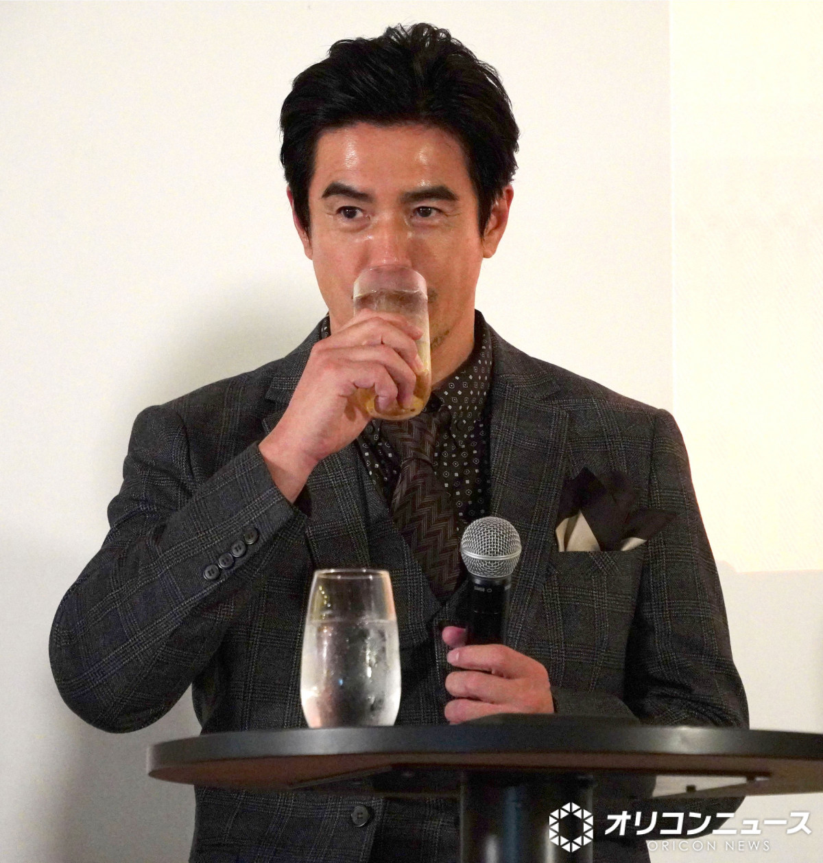 wDewarfs HEREeS TO THE STORYxI[vjOCxgɓoꂵɓp (C)ORICON NewS inc. 