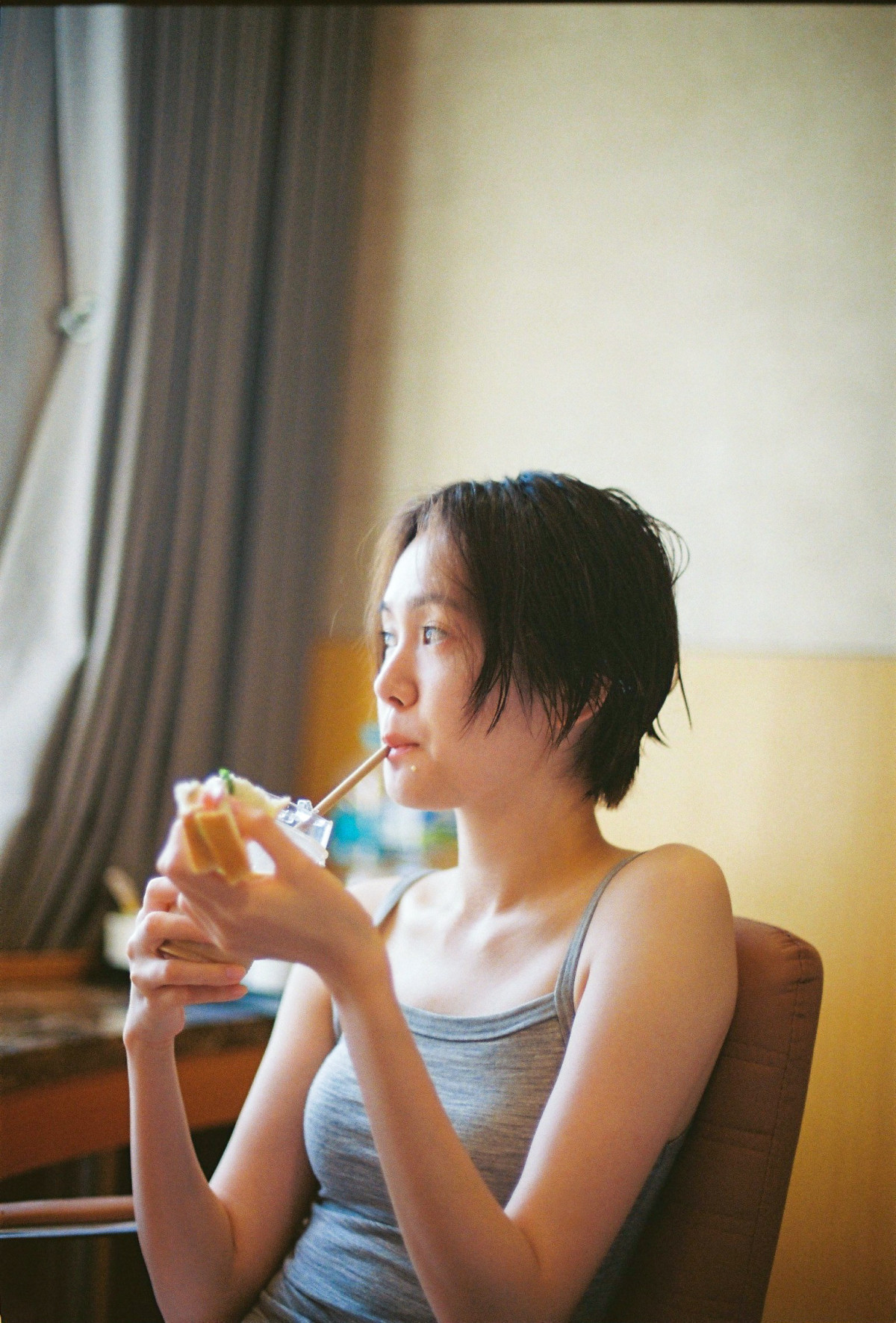 w^ԃZJhʐ^W()x(j[XʐMЊ) Be/}D 