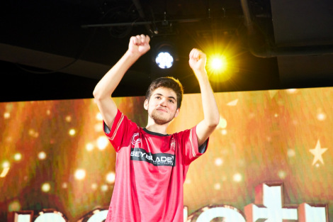 �I�[�v���N���X���D���E�C�X�^���u�[�����I�o�̃t�@�[���b�f�C���I�� 