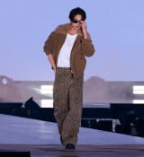 wRakuten GirlsAward 2025 AUTUMN/WINTERxɏo␣mu (C)ORICON NewS inc. 