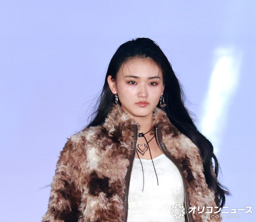 wRakuten GirlsAward 2025 AUTUMN/WINTERxɏoN46ERV (C)ORICON NewS inc. 