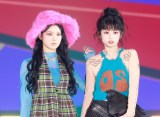 【ガルアワ】ME:I・RINON&MIU、遊び心全開ランウェイ 直前に出演メンバー変更も息ぴったり