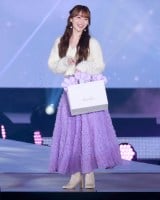 ガルアワ】櫻坂46守屋麗奈、冬コーデで“圧倒的美” あざとさ全開の投げ