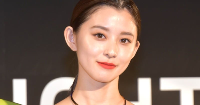 朝比奈彩、ご褒美に約90万「THE ROW」の“高級バッグ”購入を報告「めちゃくちゃ嬉しそう」「スタートから可愛すぎる」