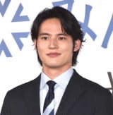 水上恒司、大学に1ヶ月だけ通う「履歴書に書けない経歴がある」 スーツも作る