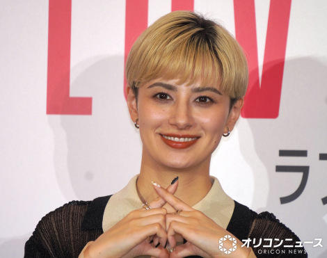 V\kEEƃ}b`OzH iCjORICON NewS inc. 