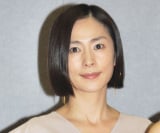 ���c�����@��2010�N�B�e�@�iC�jORICON NewS inc. 