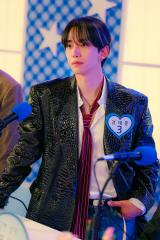 Netflix�V���[�Y�w�e�v�������x�Ɛ�z�M���i�ʐ^�񋟁F�X�^�W�I�h���S���j 