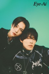 11��4�������wEye-Ai�x2025�N11&12���������ɓo�ꂷ�鏭�N�E��(������)�D�R����A���c���P(C)Eye-Ai/�������� 