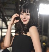 w38񓌋ۉf(TIFF)x̃bhJ[ybgɓoꂵrcGCU (C)ORICON NewS inc. 