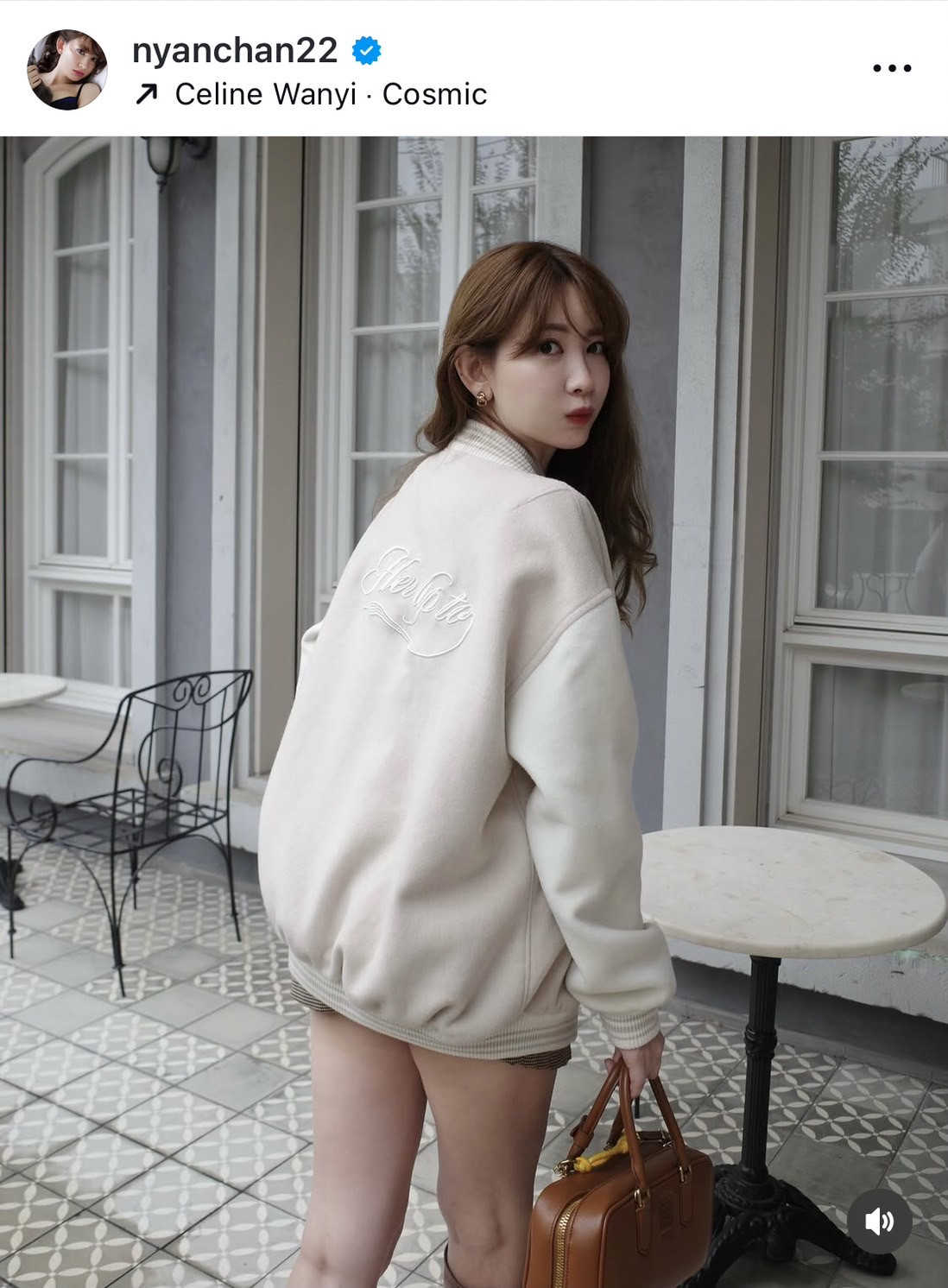 画像・写真 | 小嶋陽菜、“超ミニ×スケスケ黒タイツ”の美脚コーデ披露