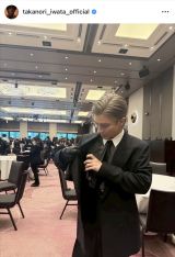 (ʐ^̓CX^O @takanori_iwata_official ) 