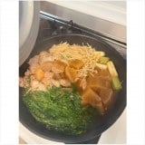 �����^���u�[�H���B�l�M���Ă��āA�{���Ƒ卪�𐶛I�ŎςĂ���t�e�ƃG�m�L�_�P�v�i�ʐ^�̓u���O���j 