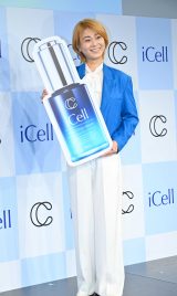 �wiCell(�A�C�Z��)�x�u�����h �A���o�T�_�[�A�C���\��ɓo�ꂵ���X�삫�悵 (C)ORICON NewS inc. 