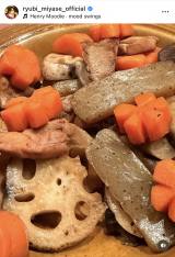 �{�����킪��I�����g�����h���͂�(�ʐ^�̓C���X�^�O����@ryubi_miyase_official ���) 