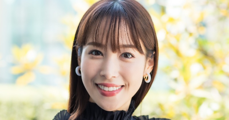 1児の母・鷲見玲奈、ツリー飾った自宅ショットを公開「せっかくなので、ハロウィン仕様にして10月から楽しんでいます」