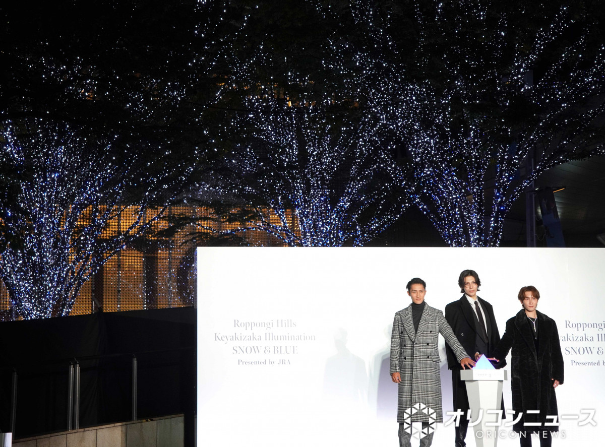 画像・写真 | Snow Man岩本照＆渡辺翔太＆ラウール、六本木・けやき坂