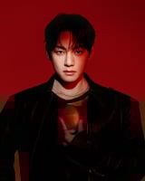 BTS�EV�ATIRTIR�O���[�o���A���o�T�_�[�ɔ��Ă��u���E���̏���҂Ƃ��[���Ȃ��邱�Ƃ����ҁv 