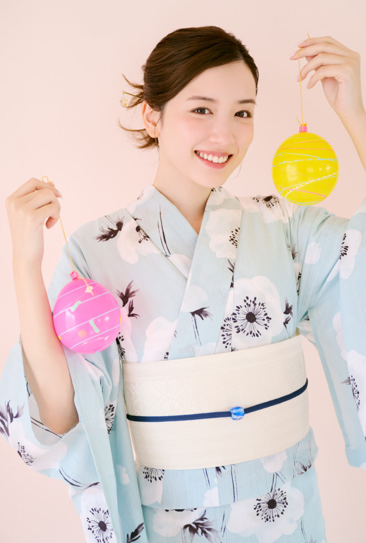 画像・写真 | 永野芽郁、「来年もファンの皆さんと共に」四季折々の