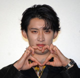 �f��w(LOVE SONG)�x���J�L�O���䂠�����ɓo�d��������N��(C)ORICON NewS inc. 